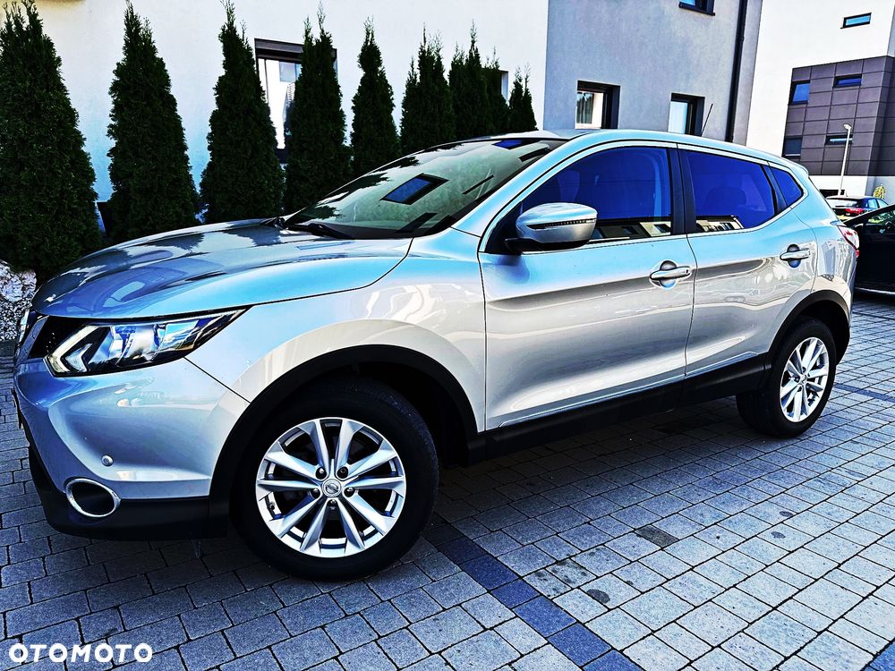 Nissan Qashqai 1.6 dCi Xtronic TEKNA - 6