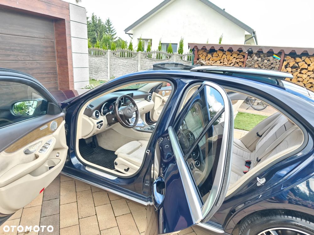 Mercedes-Benz Klasa C 250 (BlueTEC) d 4-Matic 7G-TRONIC - 37