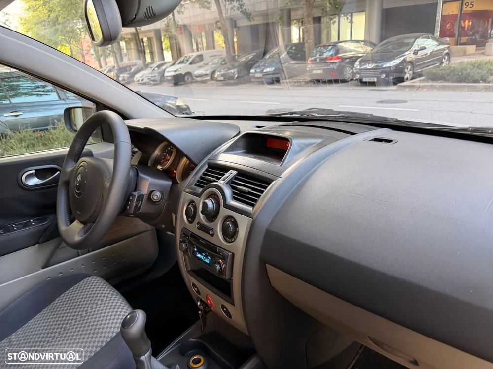 Renault Mégane 1.5 dCi Confort Dynamique - 15