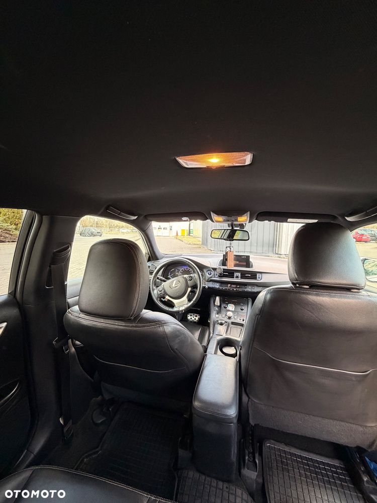 Lexus CT 200h F Sport - 8