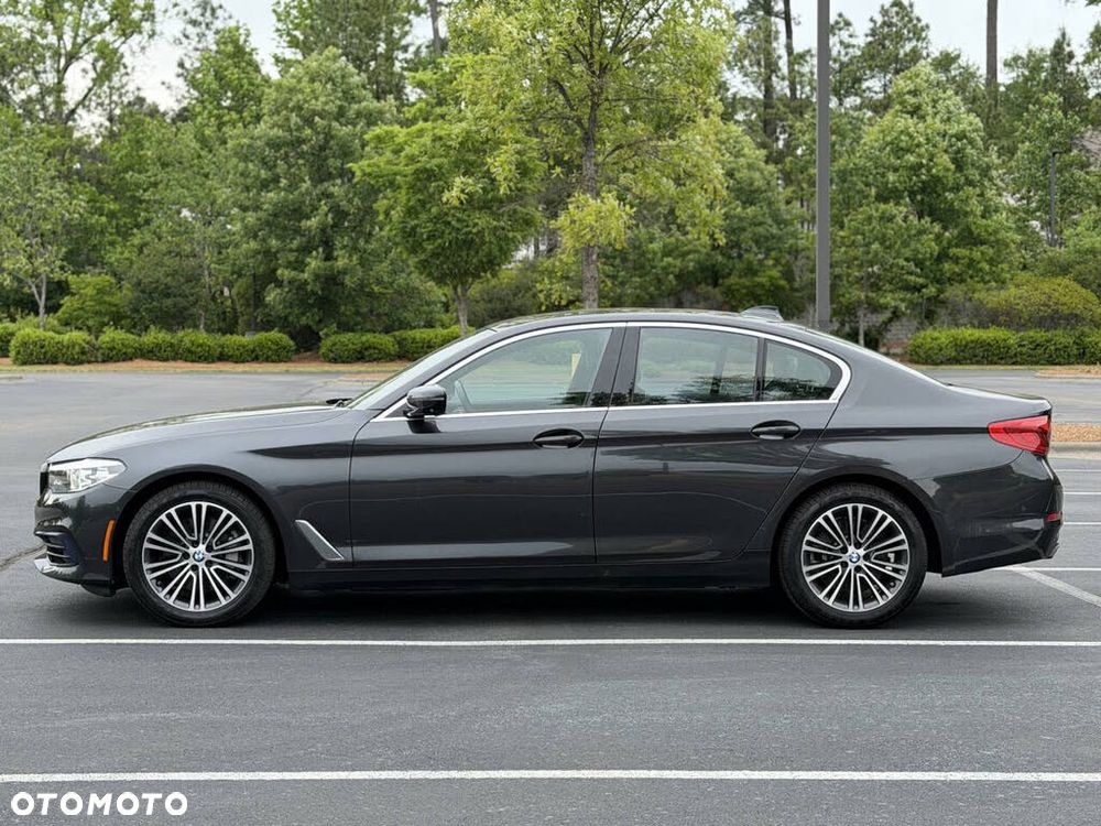BMW Seria 5 520d Luxury Line - 4