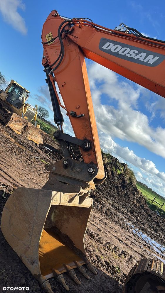 Doosan Dx225LC-5 - 4