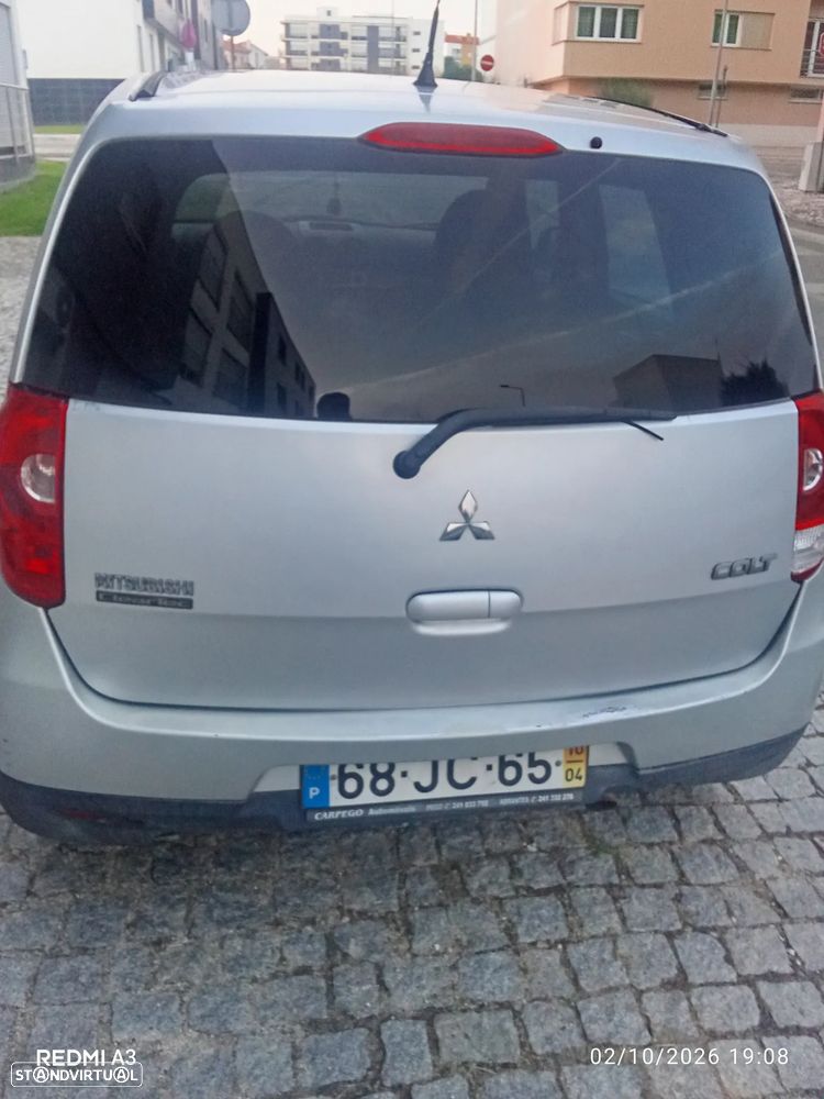 Mitsubishi Colt - 8