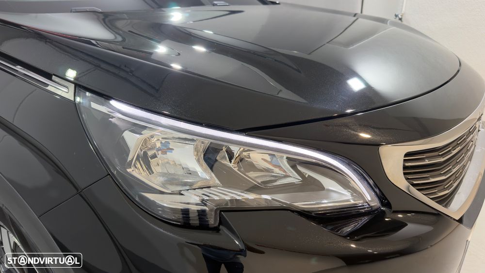 Peugeot 5008 2019 photo 5