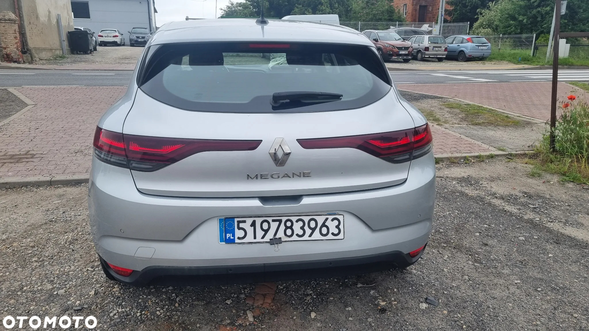 Renault Megane 1.5 Blue dCi Business - 7