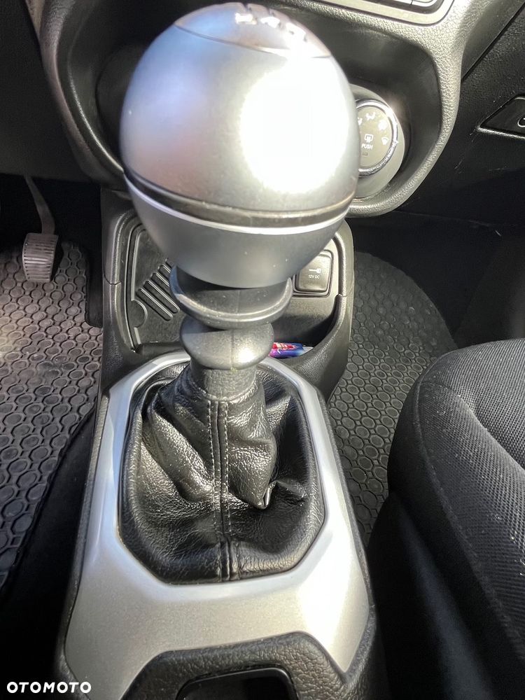 Jeep Renegade 1.4 MultiAir Longitude FWD S&S - 11