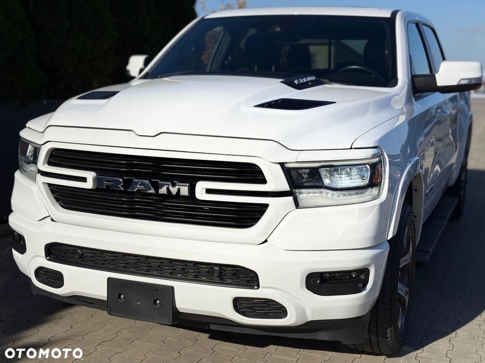 RAM 1500 Crew Cab Laramie - 3