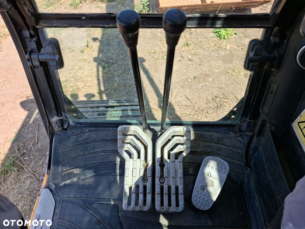JCB Js 210 Lc - 9