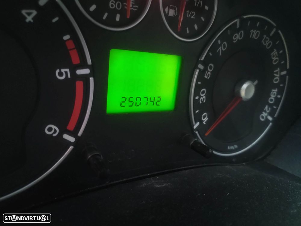 Ford Fiesta 1.4 TDCI Ghia - 4