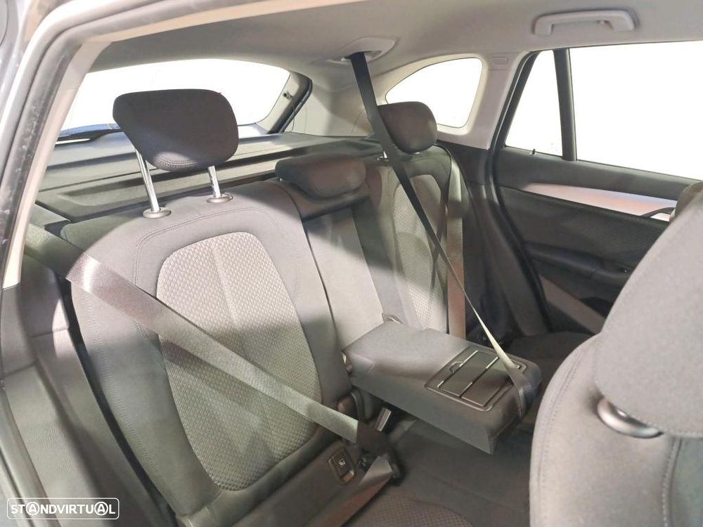 BMW X1 16 d sDrive Corporate Edition Auto - 8