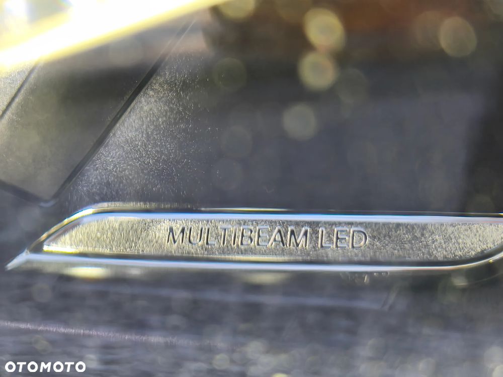 Mercedes-Benz CLA - 32
