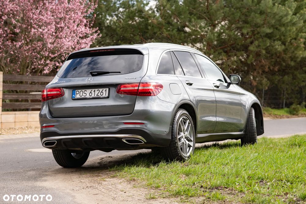 Mercedes-Benz GLC - 7