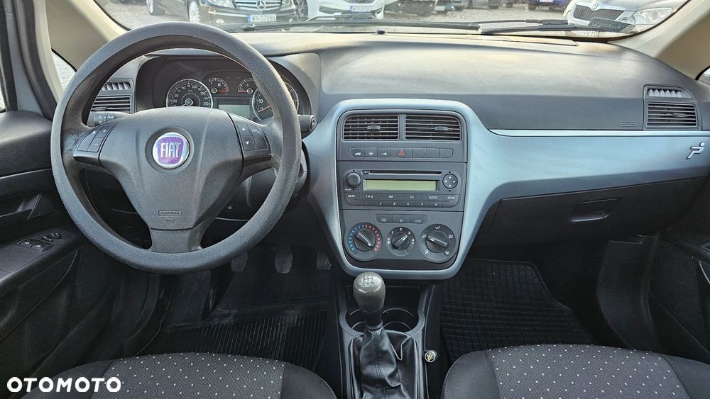 Fiat Grande Punto Actual 1.3 Multijet 16V Actual Euro5 - 16