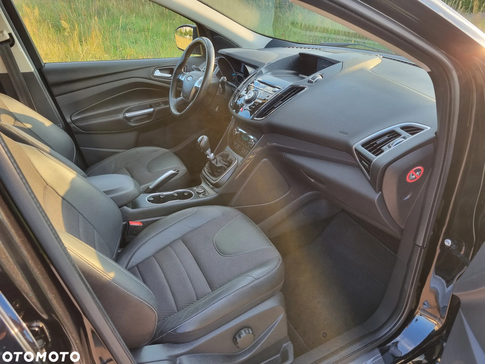 Ford Kuga 1.5 EcoBoost 2x4 Individual - 13