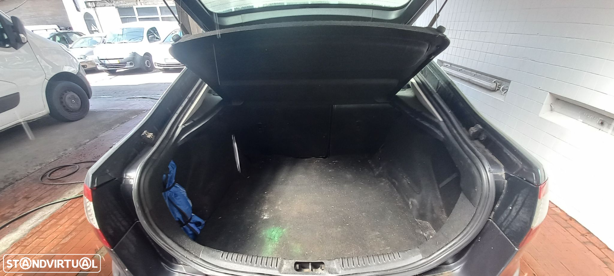 Ford Mondeo 1.8 TDCi Titanium - 14