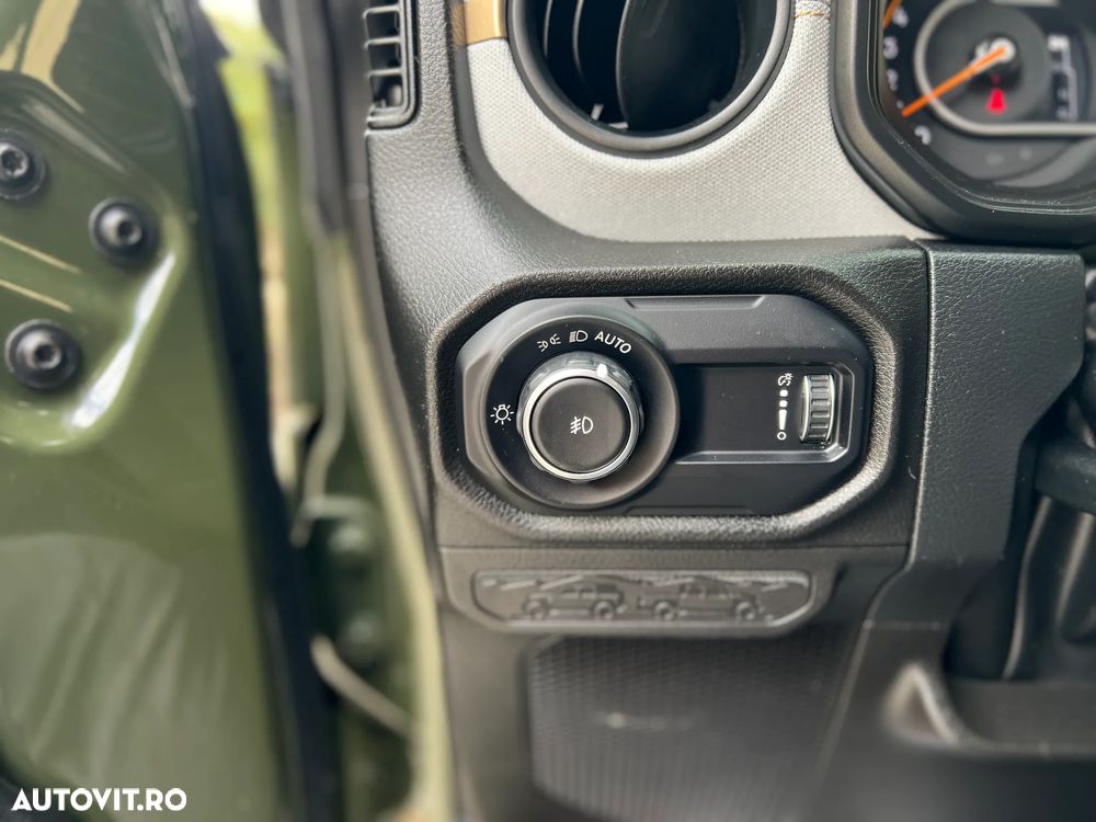 Jeep Wrangler 2.0 T-GDI AWD Automatik Sport - 18