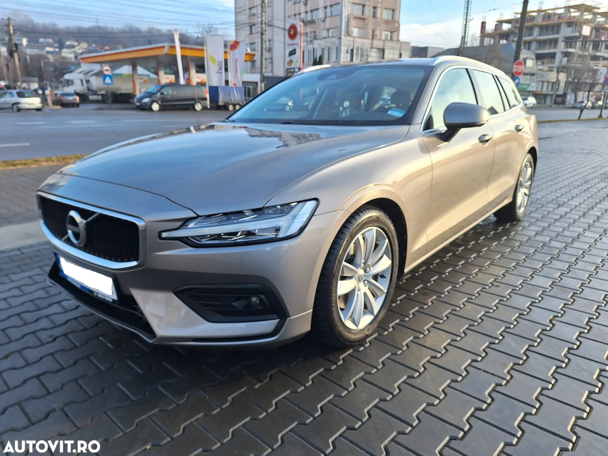 Volvo V60 D4 AWD Momentum - 9