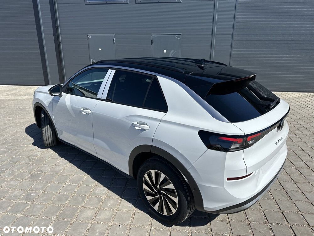 Volkswagen T-Roc - 36