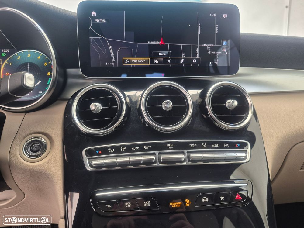 Mercedes-Benz GLC 300 de Coupé 4Matic - 19