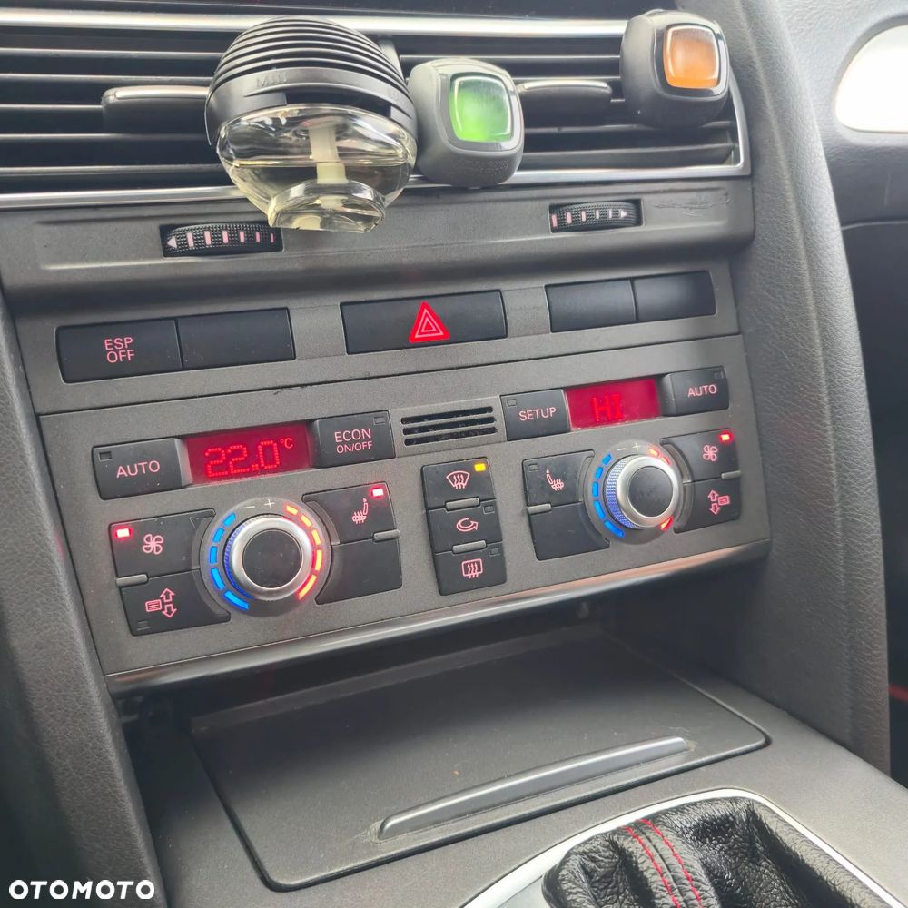 Audi A6 Avant - 27