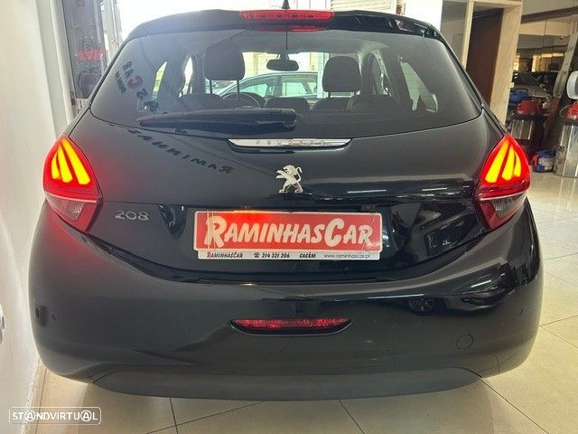 Peugeot 208 1.6 BlueHDi Style - 13