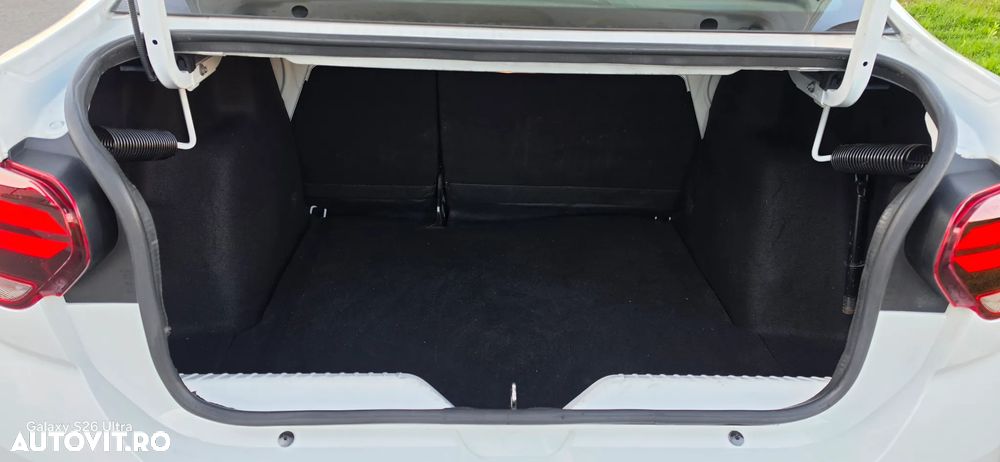 Dacia Logan TCe 90 MT6 Comfort - 13