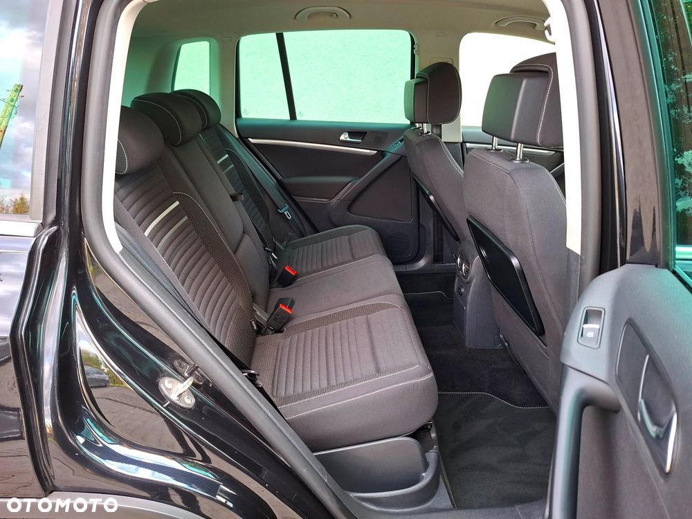 Volkswagen Tiguan 2.0 TDI DPF BlueMotion Technology Cup Sport & Style - 26
