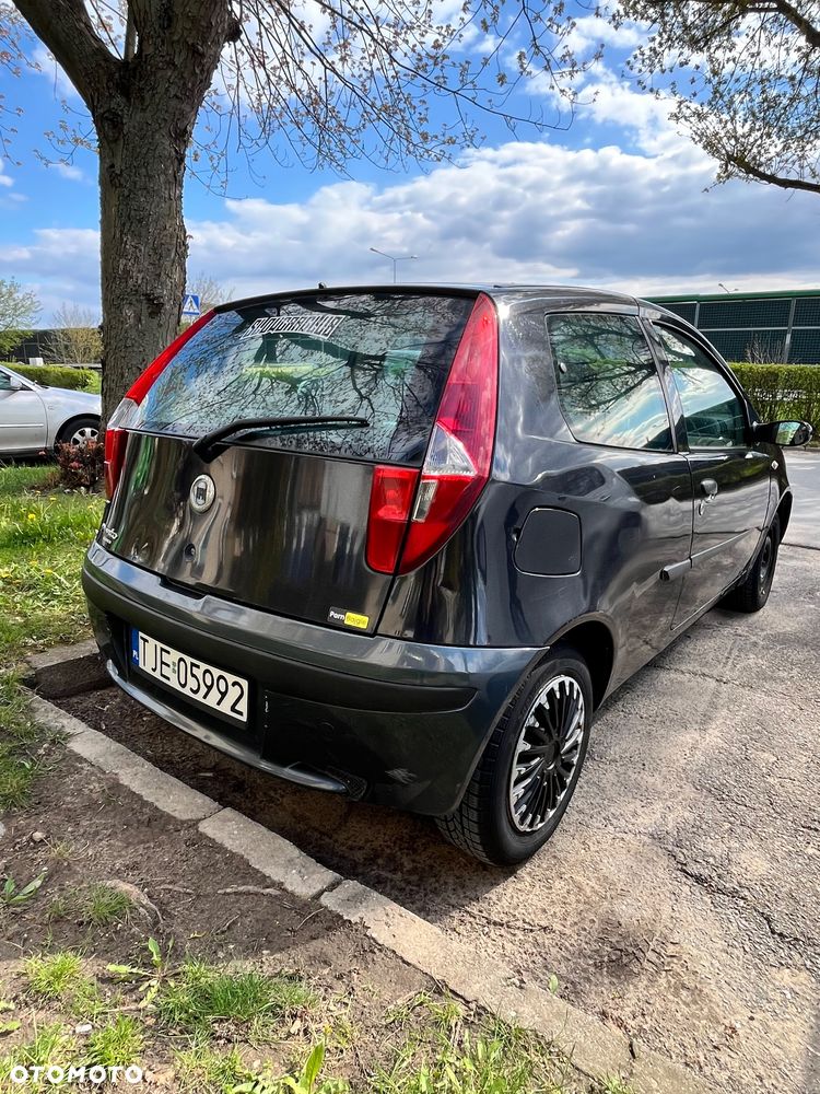 Fiat Punto 1.2 8V Dynamic - 4