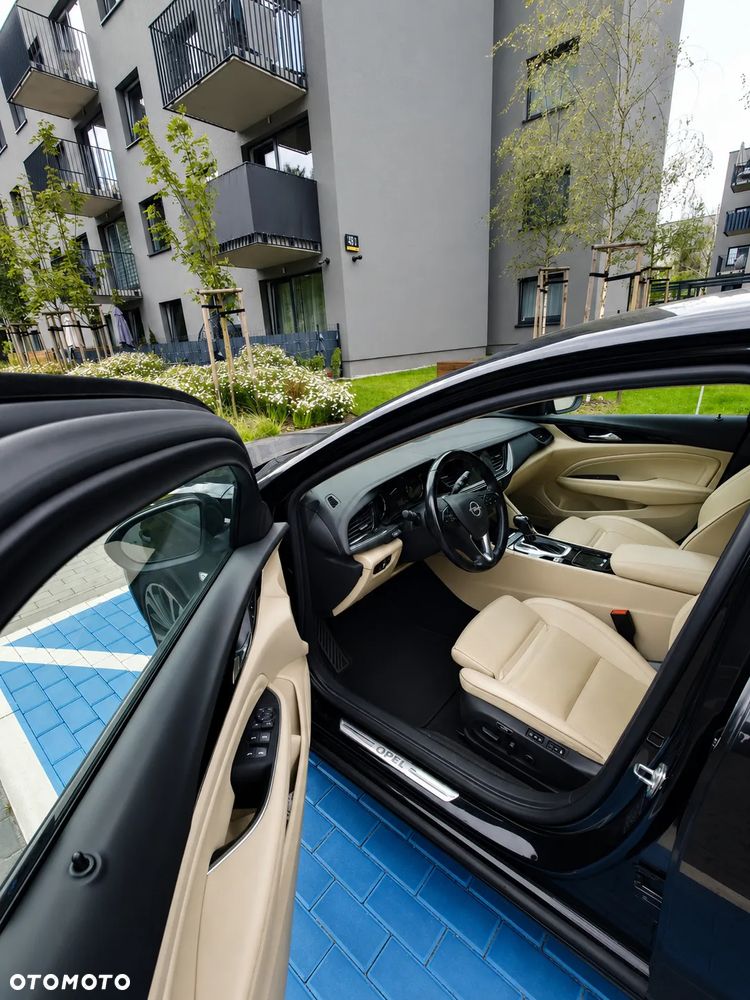 Opel Insignia 2.0 T 4x4 Elite S&S - 26