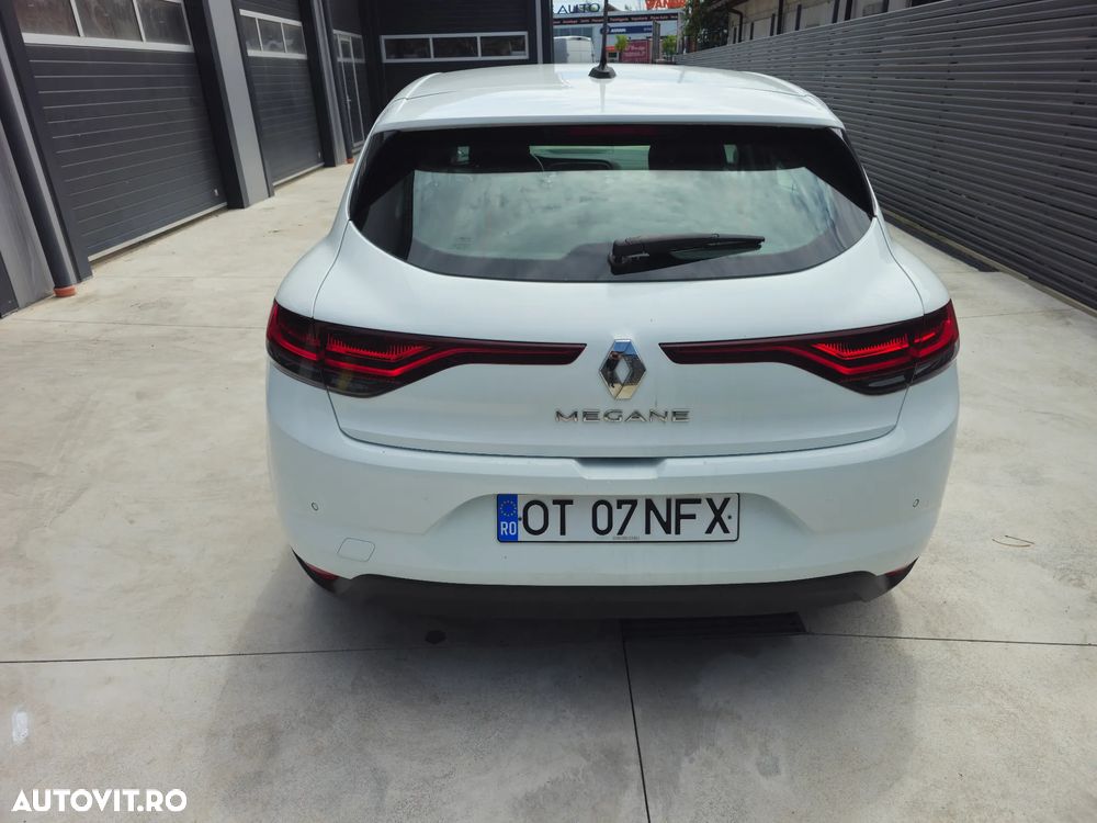 Renault Megane BLUE dCi Intens - 6