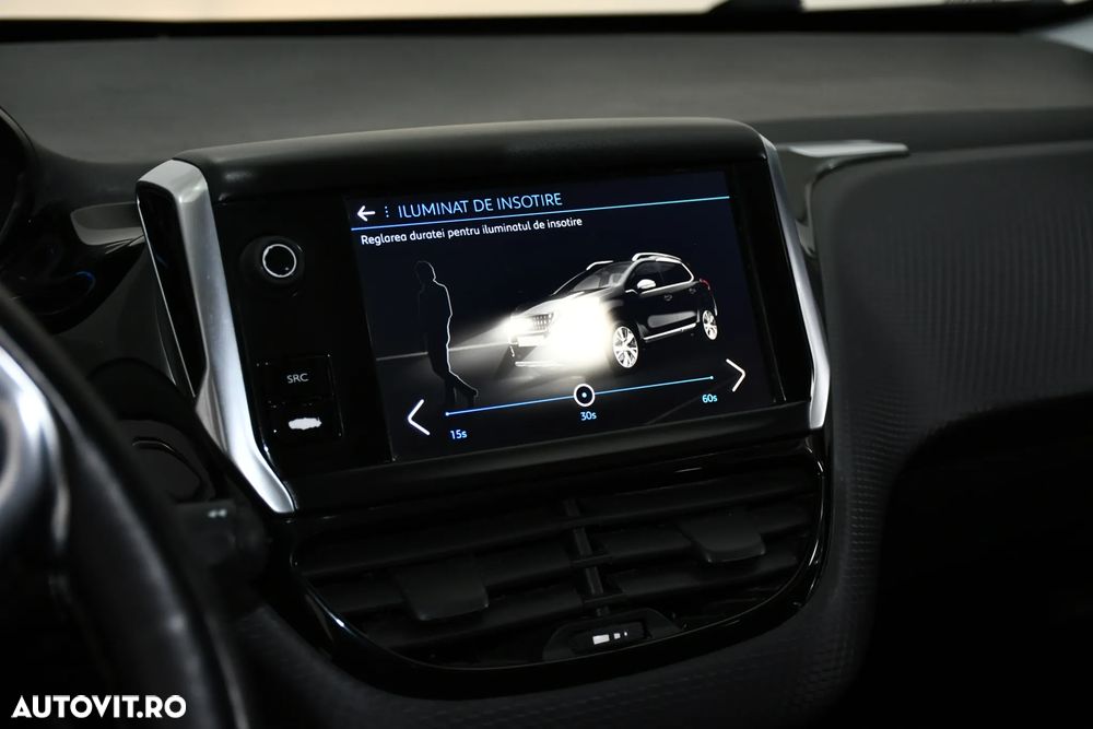Peugeot 2008 PureTech 110 Stop&Start EAT6 Crossway - 27
