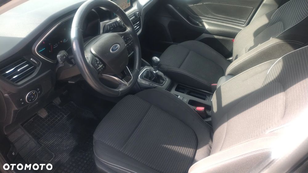 Ford Focus 2.0 EcoBlue Titanium Business - 16