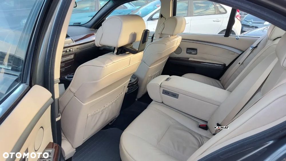 BMW Seria 7 - 4