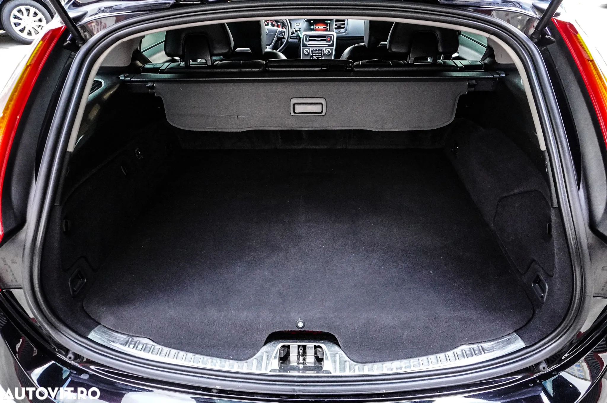 Volvo V60 - 31