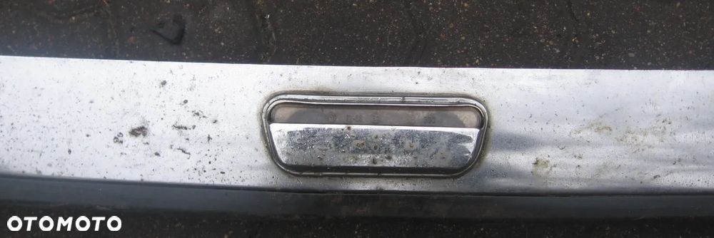 zderzak tył FSO DUŻY FIAT lampka tablicy rejestracyjnej - 4