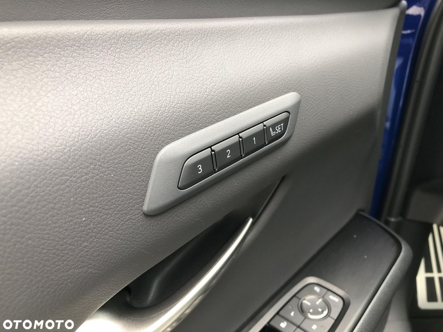 Lexus UX - 23
