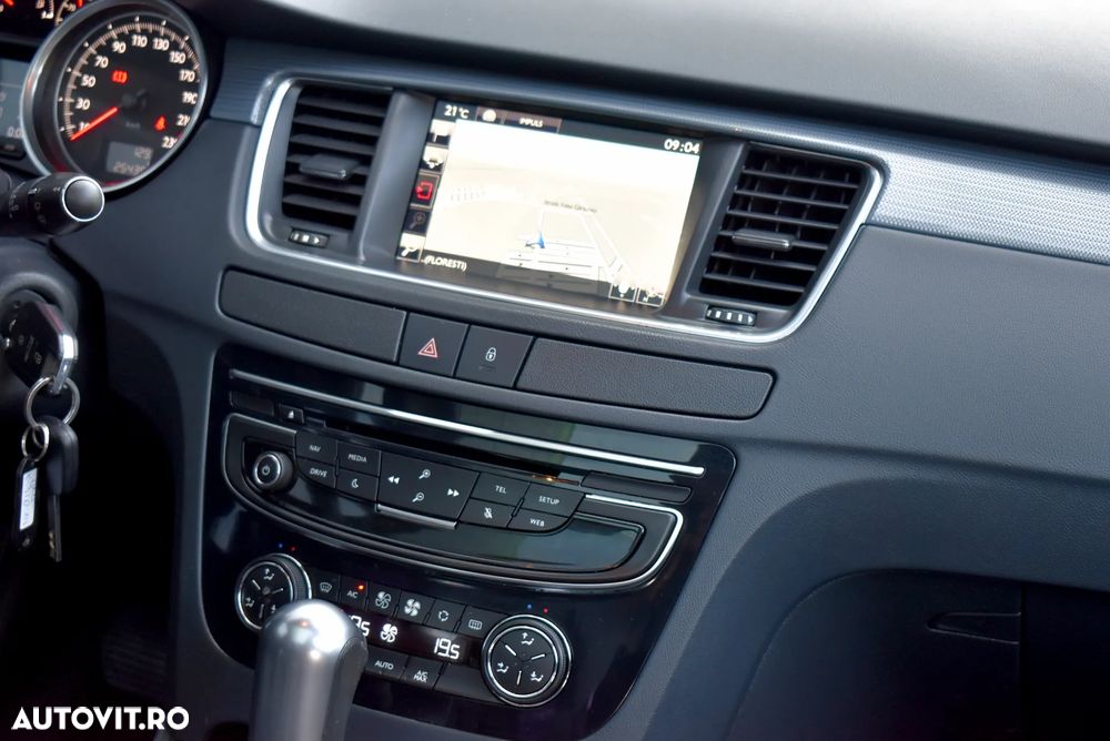 Peugeot 508 SW BlueHDi 120 EAT6 Stop&Start Business-Line - 10