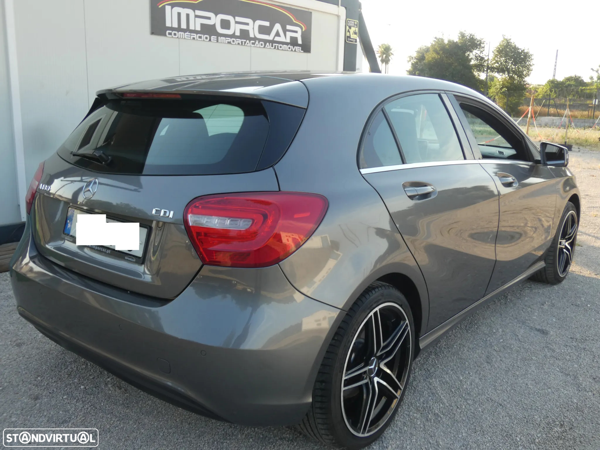 Mercedes-Benz A 180 d AMG Line - 3