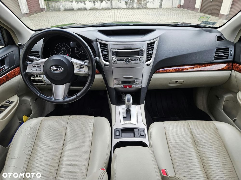 Subaru Outback - 20