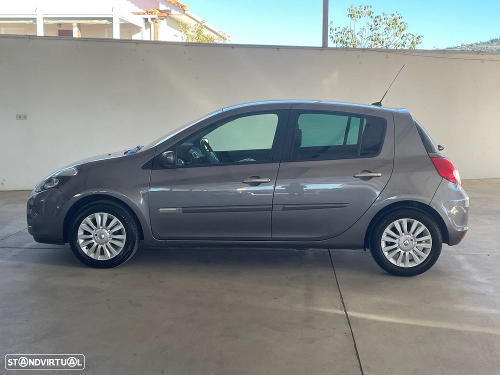 Renault Clio 1.2 16V Dynamique - 2