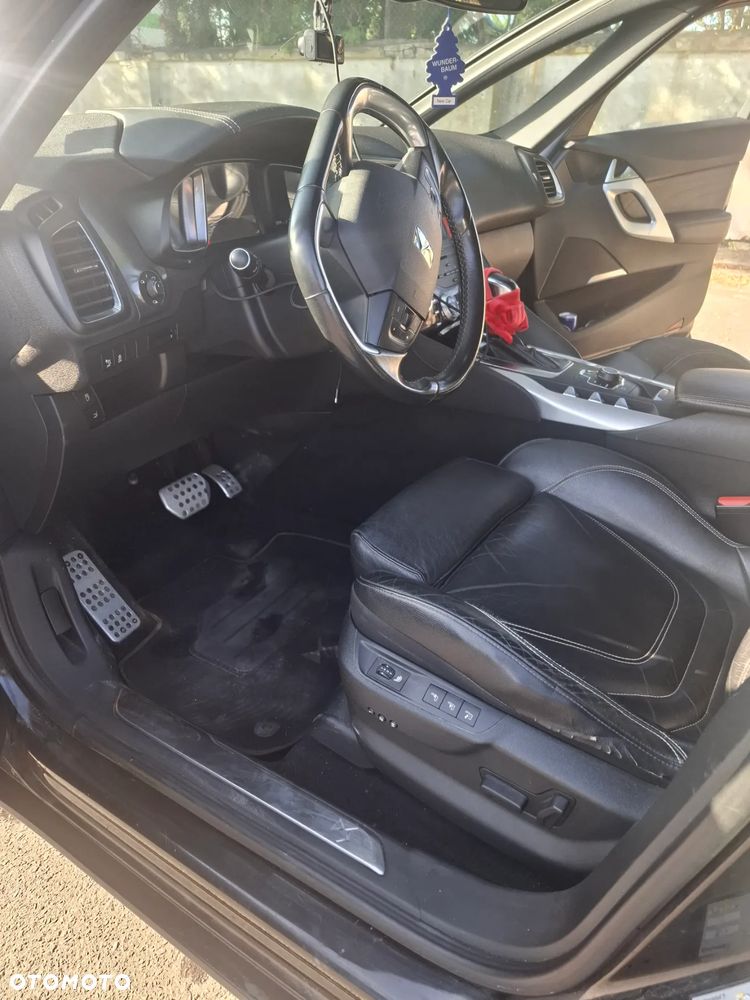Citroën DS5 2.0 HDi SoChic - 3