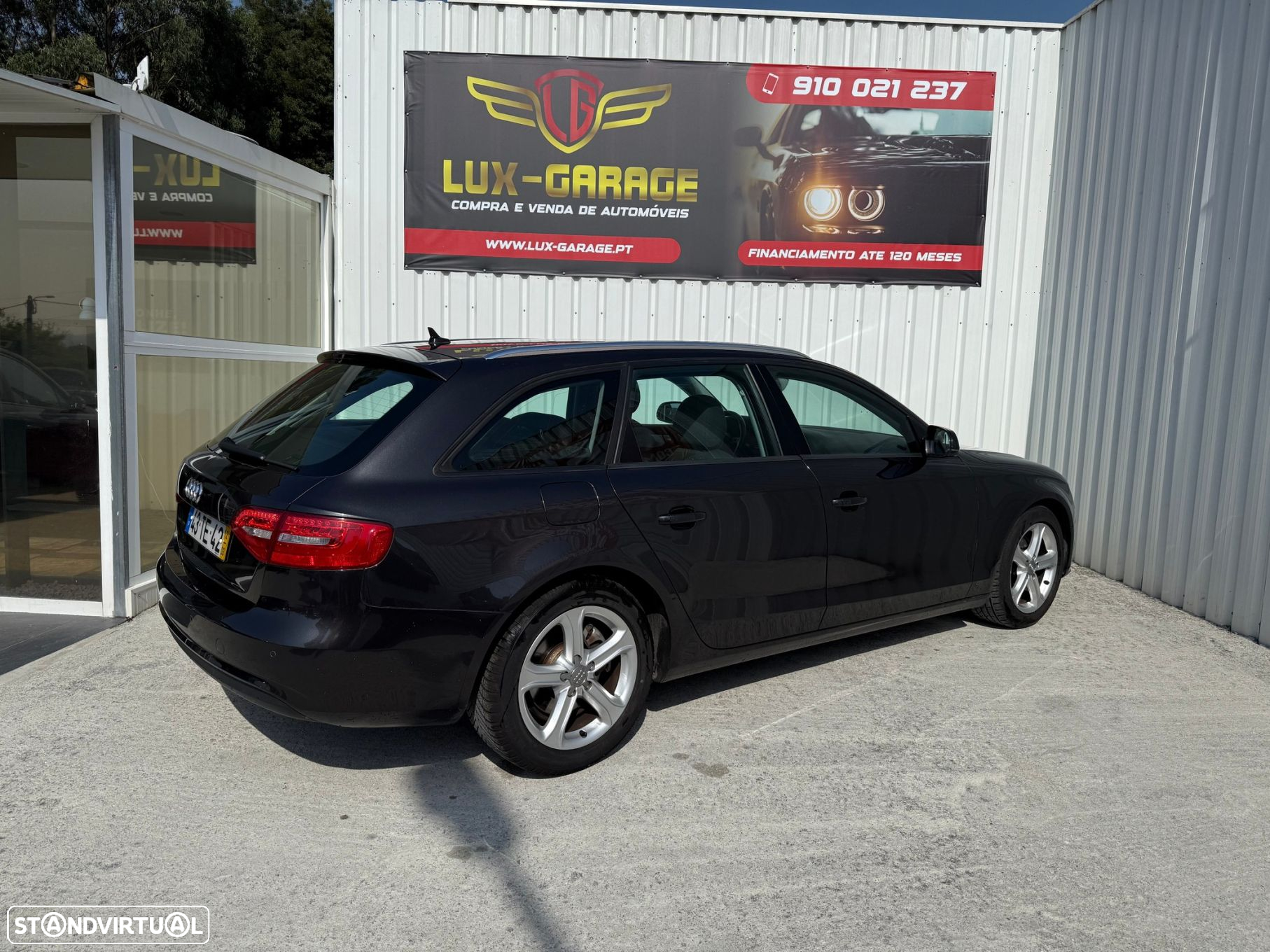 Audi A4 Avant 2.0 TDI - 10
