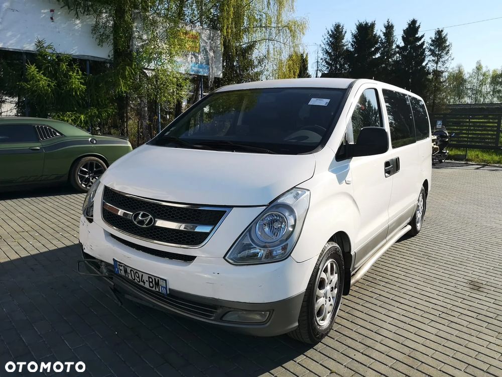 Hyundai H-1 2.5 CRDi Premium - 15