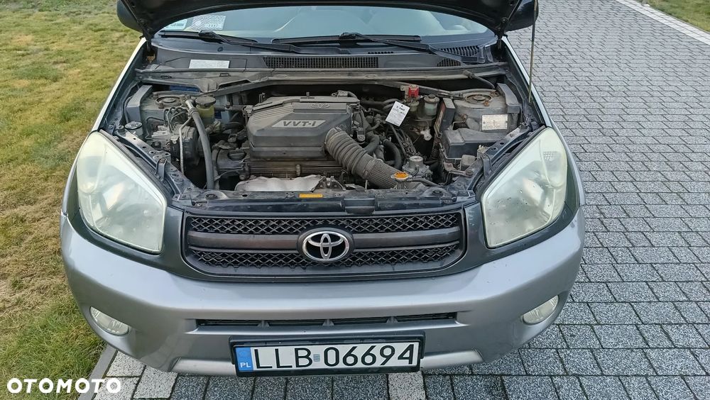 Toyota RAV4 2.0 VVT-i Sol - 18