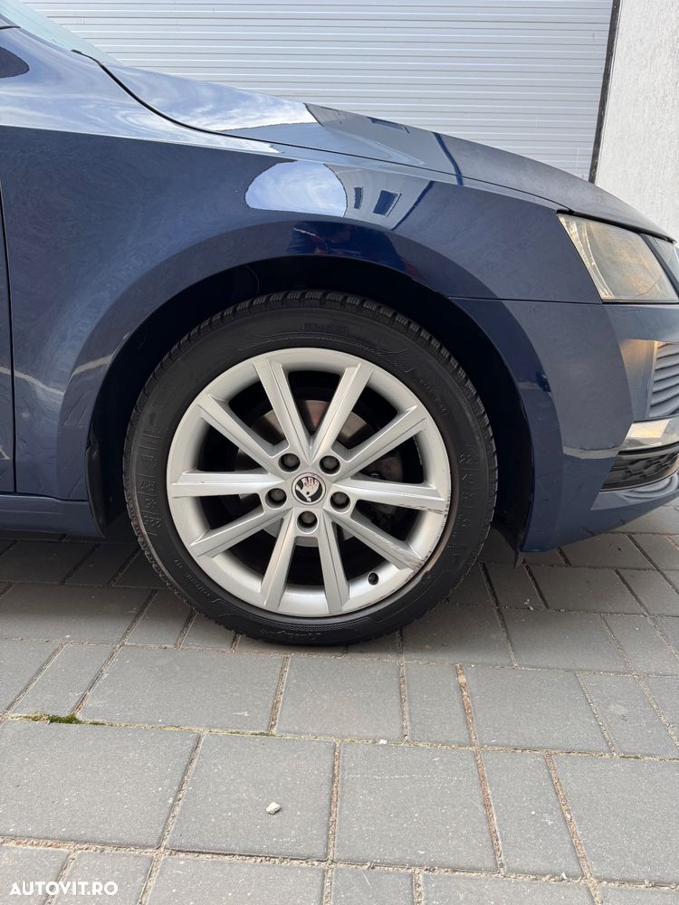 Skoda Octavia - 14