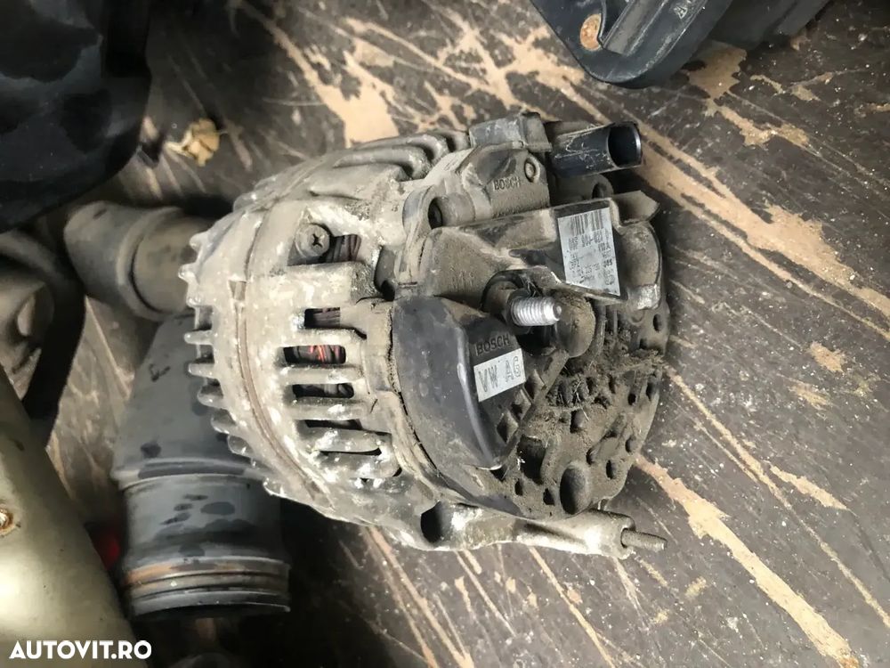 Alternator VW Volkswagen Crafter 2,5 TDI cod motor BJK 2008 160.000km - 2