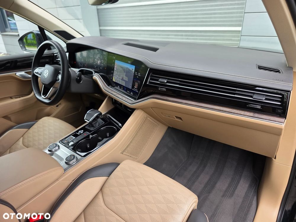 Volkswagen Touareg 3.0 V6 TDI SCR 4Mot Atmosphere - 22
