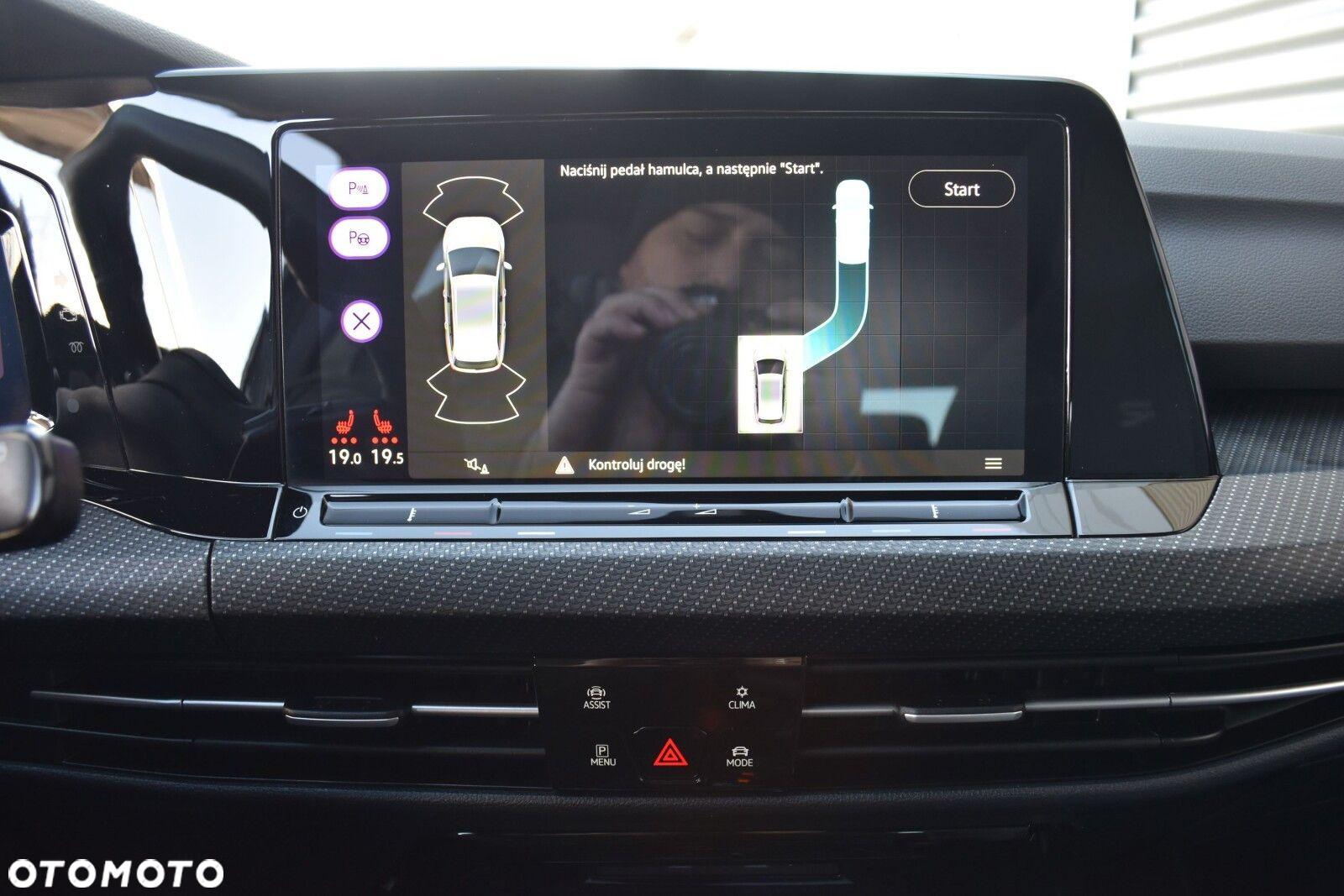Volkswagen Golf VIII 2.0 TSI Style DSG - 16
