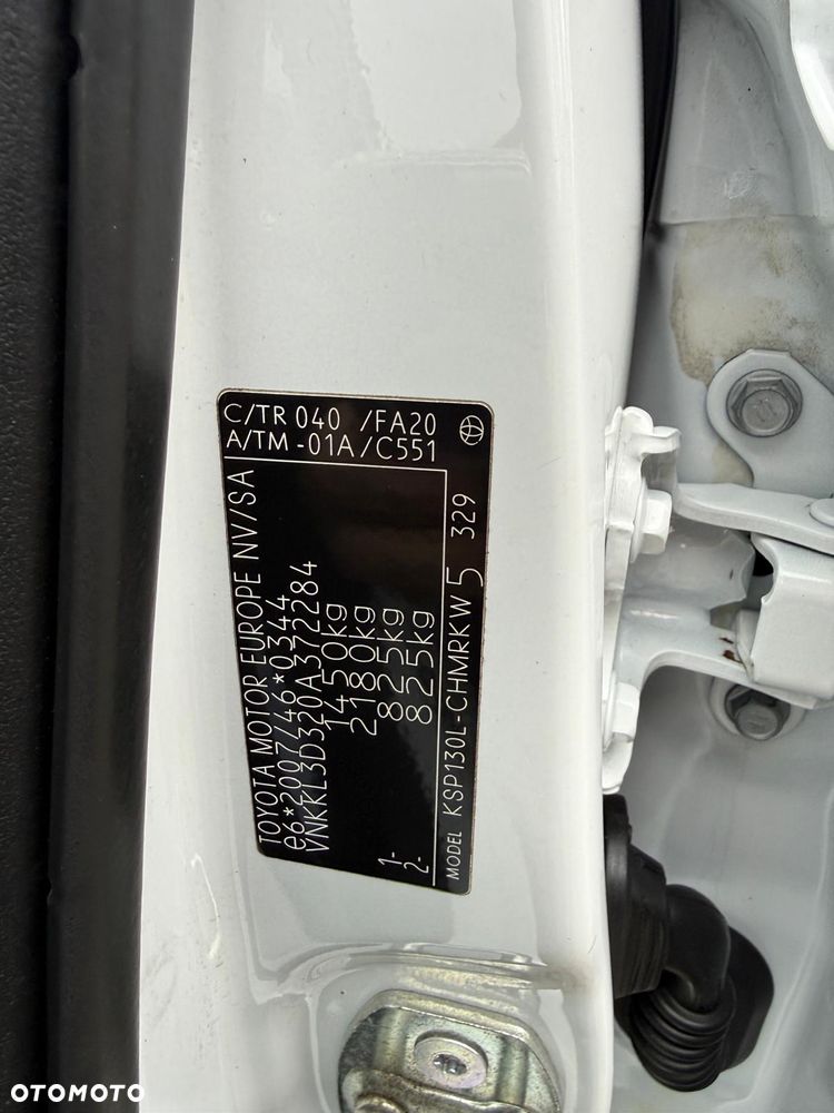 Toyota Yaris 1.0 Active - 10