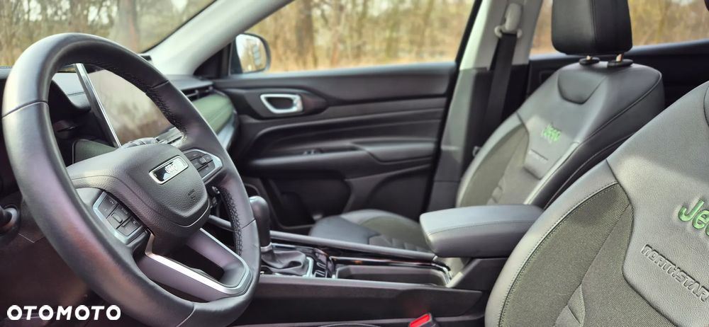 Jeep Compass - 14